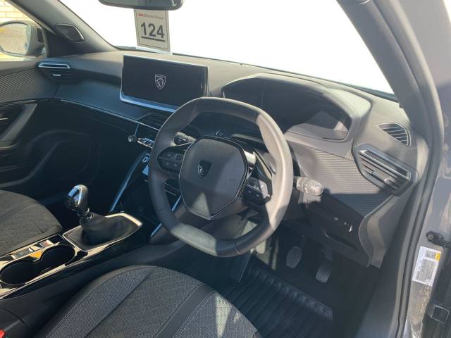 2024 Peugeot 2008 1.2 PureTech 130 Allure 5dr