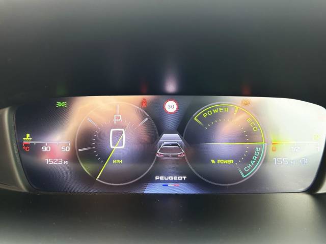 2025 Peugeot 308 SW 1.2 Hybrid 136 GT 5dr e-DSC6