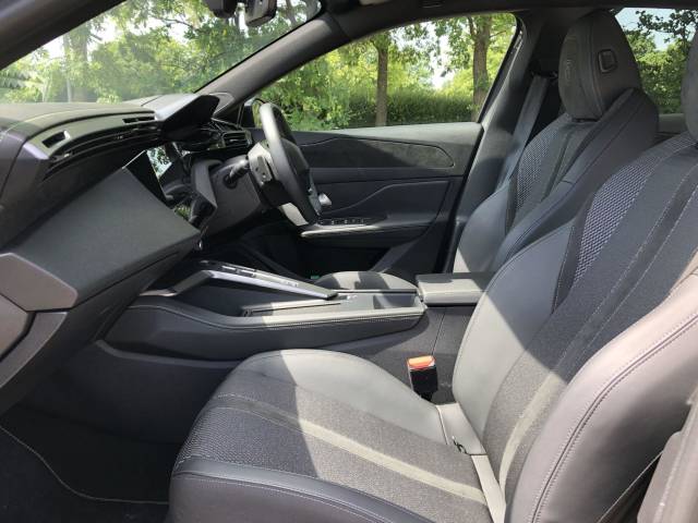 2025 Peugeot 308 1.2 GT e-DSC6 Euro 6 (s/s) 5dr