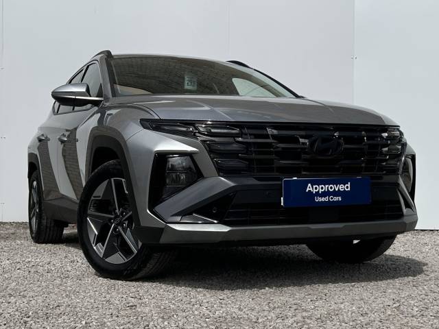 Hyundai TUCSON 1.6T Plug-in Hybrid Premium 5dr Auto Estate Petrol / Electric Hybrid SILVER