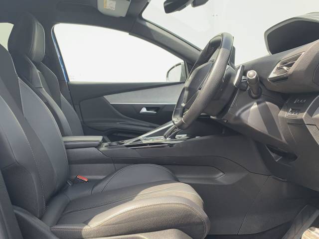 2022 Peugeot 3008 1.6 13.2kWh GT e-EAT Euro 6 (s/s) 5dr