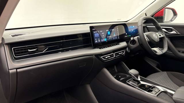 2026 MG MG HS 1.5 T-GDI Hybrid+ SE 5dr Auto