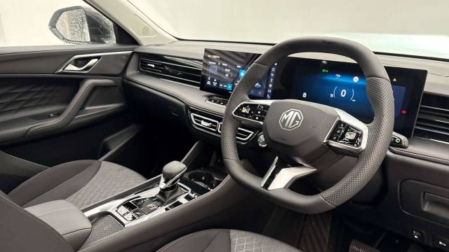 2026 MG MG HS 1.5 T-GDI Hybrid+ SE 5dr Auto
