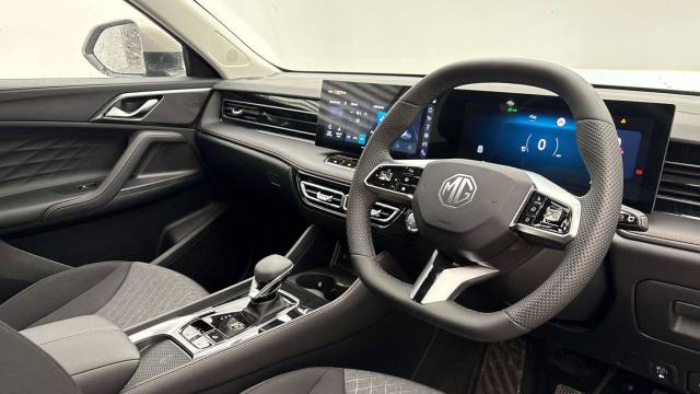 2026 MG MG HS 1.5 T-GDI Hybrid+ SE 5dr Auto