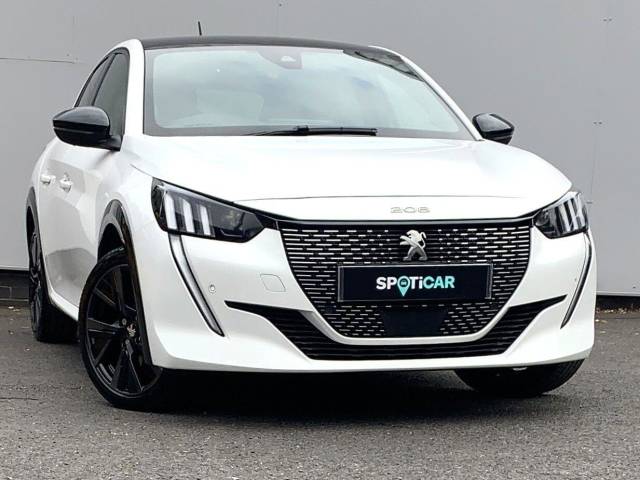 Peugeot 208 1.2 PureTech GT EAT Euro 6 (s/s) 5dr Hatchback Petrol White