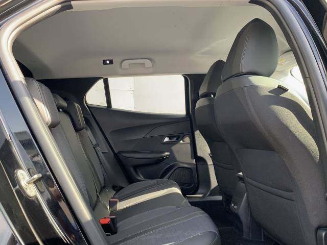2022 Peugeot e-2008 50kWh Allure Premium Auto 5dr (7kW Charger)
