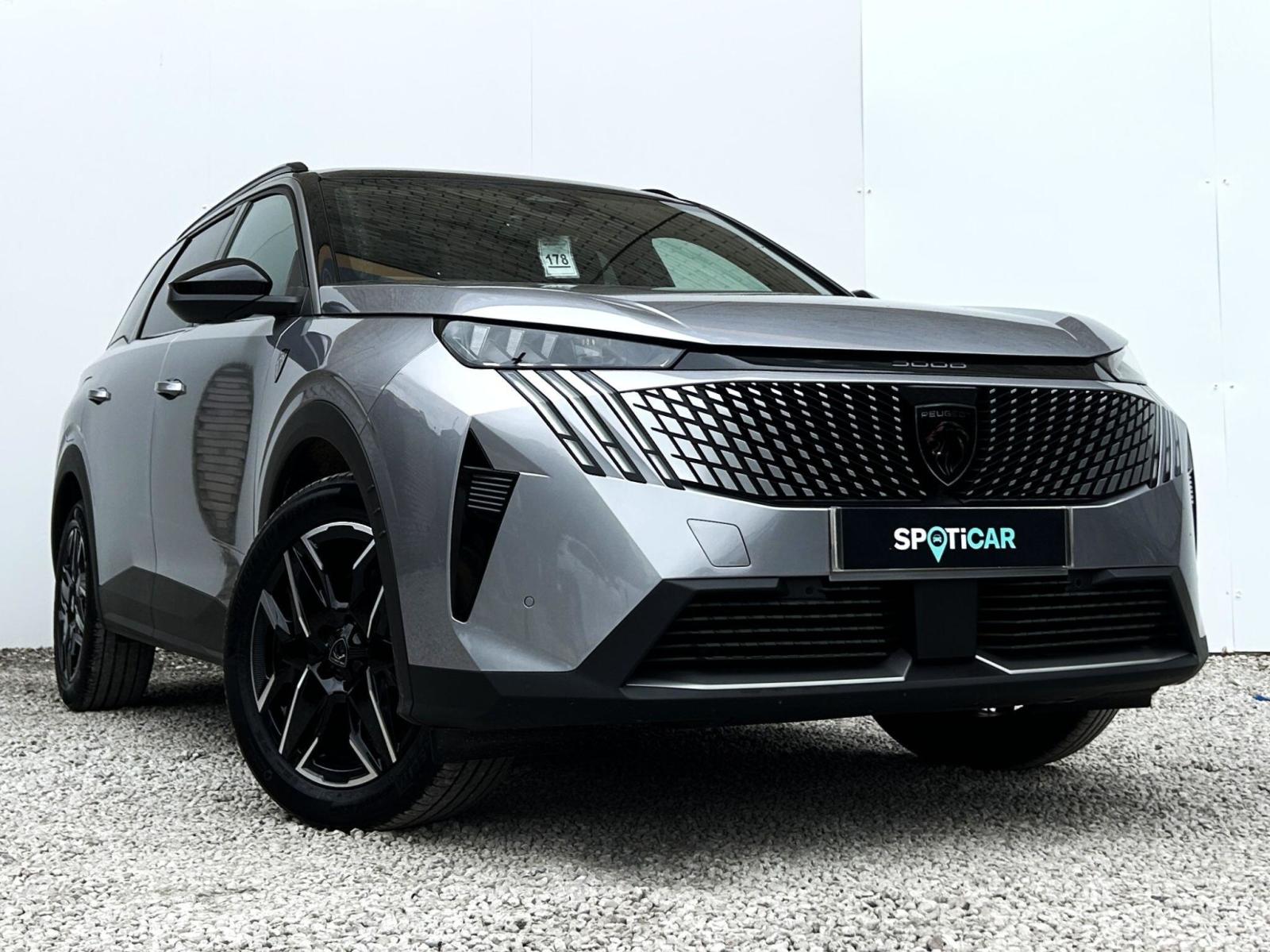 2025 PEUGEOT 5008