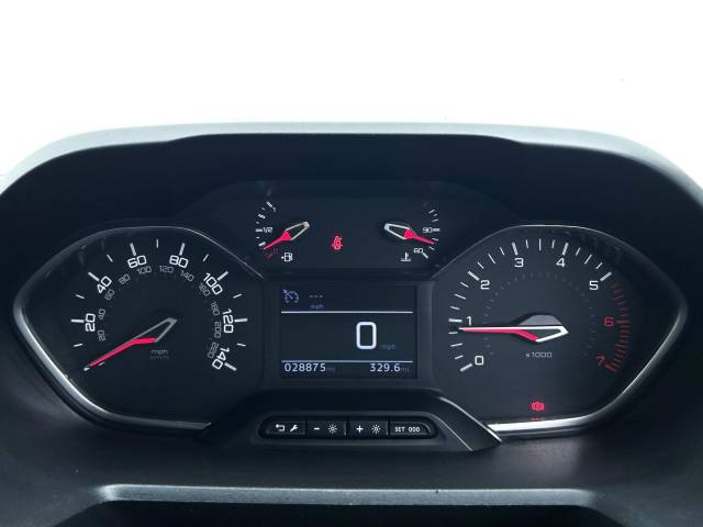 2023 Peugeot Partner 1000 1.5 BlueHDi 100 Professional Premium + Van