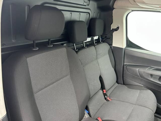 2023 Peugeot Partner 1000 1.5 BlueHDi 100 Professional Premium + Van