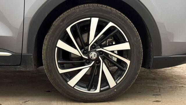 2025 MG MG ZS 1.5 Hybrid+ Trophy 5dr Auto