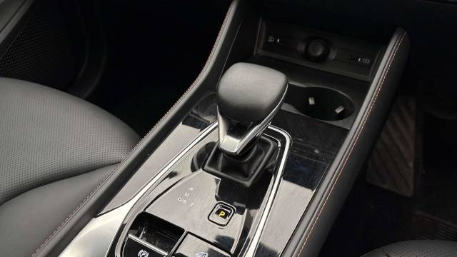 2025 MG MG HS 1.5 T-GDI Trophy 5dr DCT