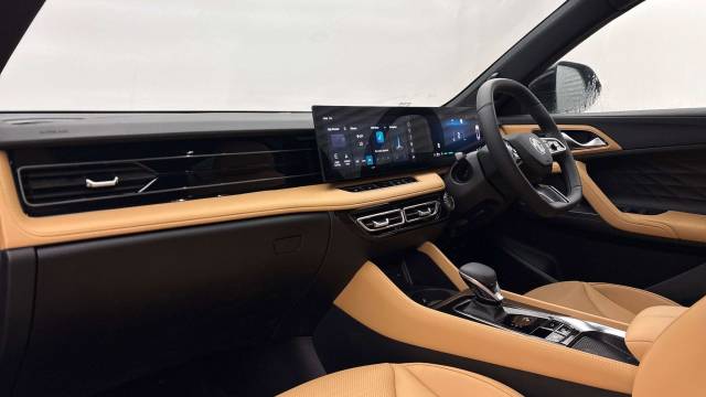 2026 MG MG HS 1.5 T-GDI Hybrid+ Trophy 5dr Auto