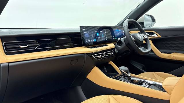 2026 MG MG HS 1.5 T-GDI Hybrid+ Trophy 5dr Auto