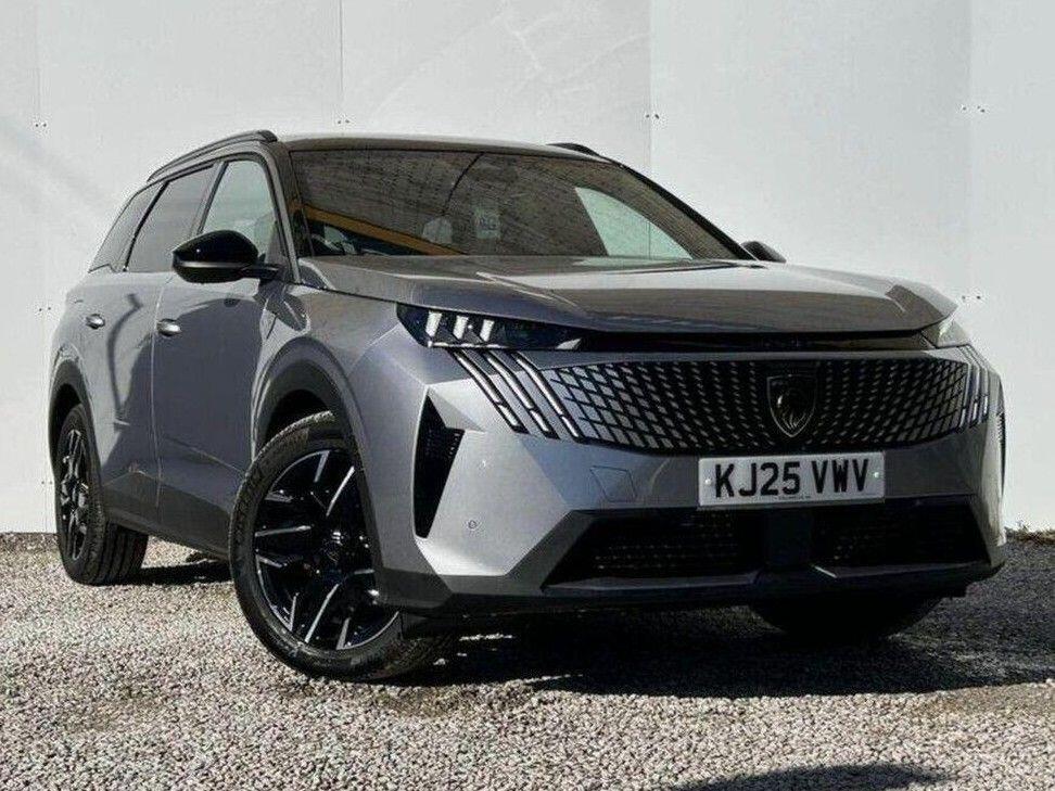 2025 Peugeot 5008