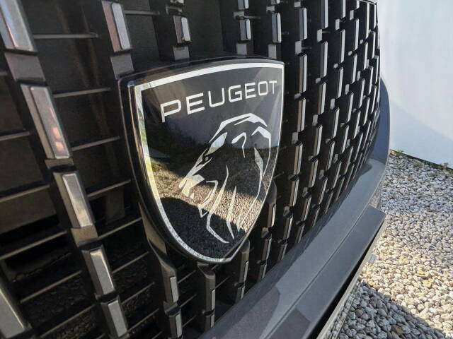 2023 Peugeot 2008 1.2 PureTech 130 Allure 5dr