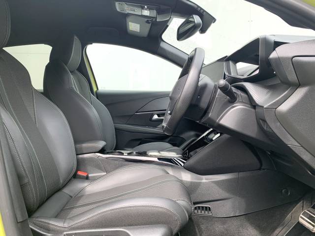 2025 Peugeot e-208 50kWh GT Auto 5dr (11kW Charger)