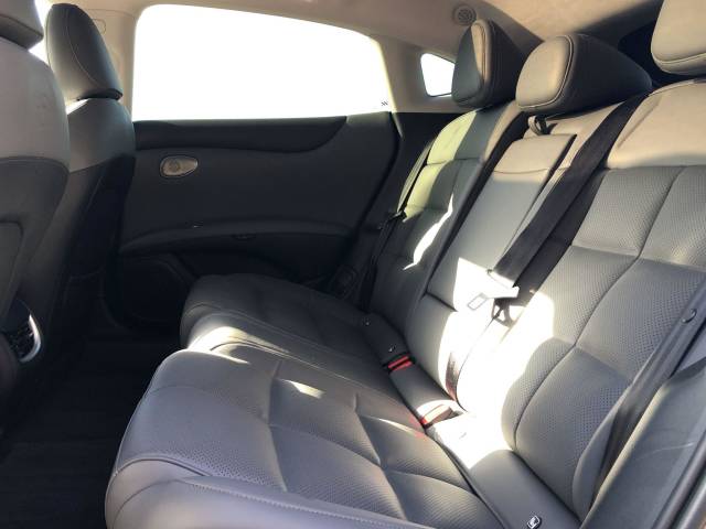 2026 MG Im5 0.0 300kW Long Range 100kWh 5dr Auto