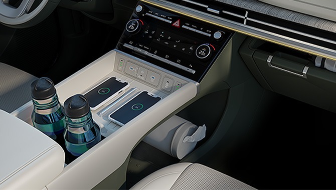 Hyundai SANTA FE - Interior