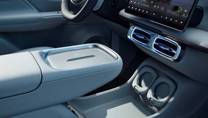 Leapmotor B10 - Interior