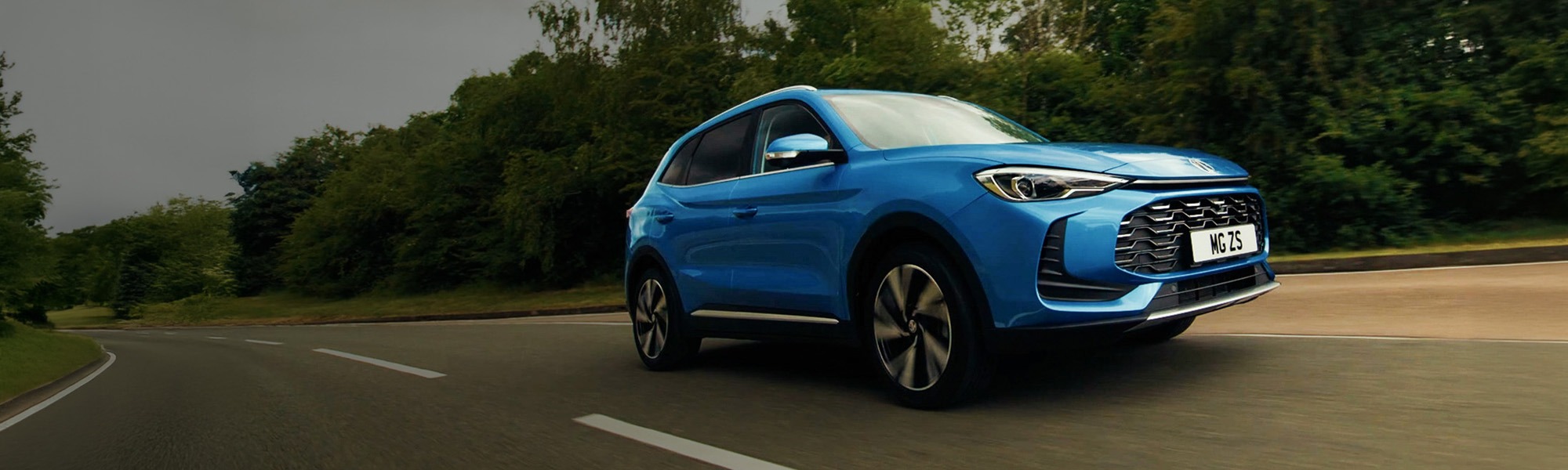 mg mg-zs-hybrid Banner