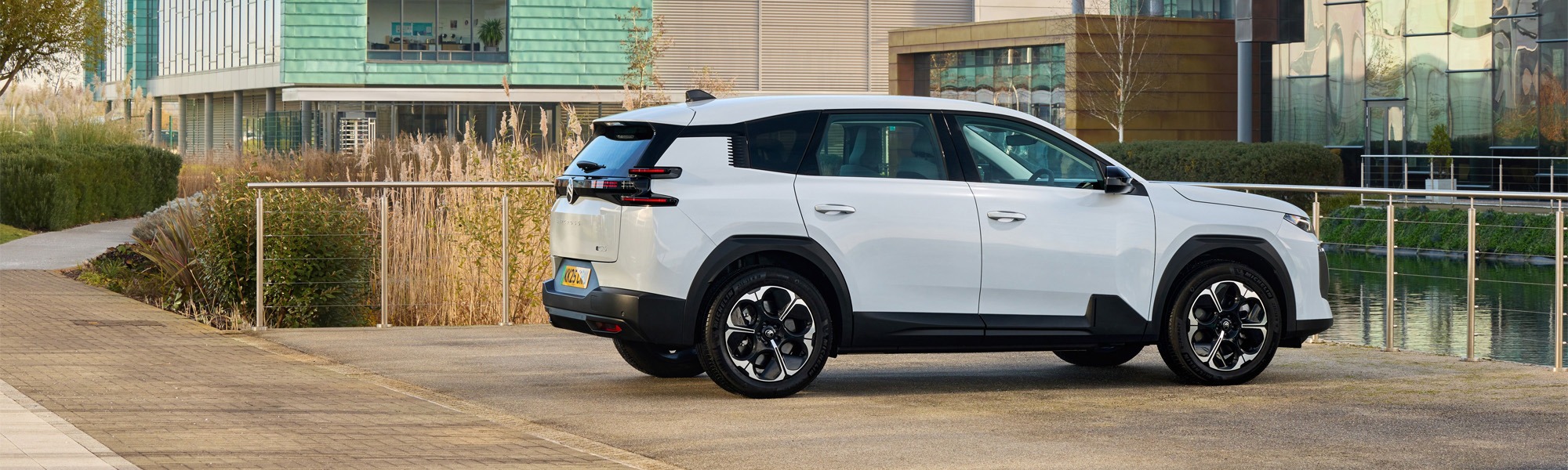 citroen new-e-c5-aircross Banner