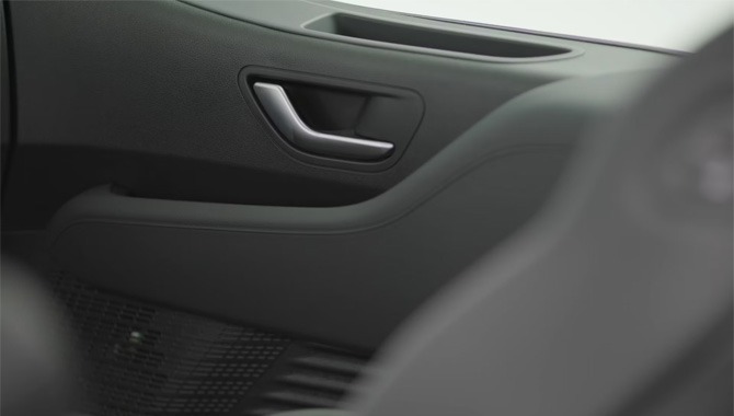 New Hyundai STARIA Electric - Interior